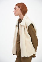 Load image into Gallery viewer, Polar Grid Gilet