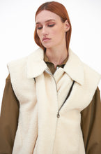 Load image into Gallery viewer, Polar Grid Gilet